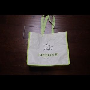 aerie offline bag